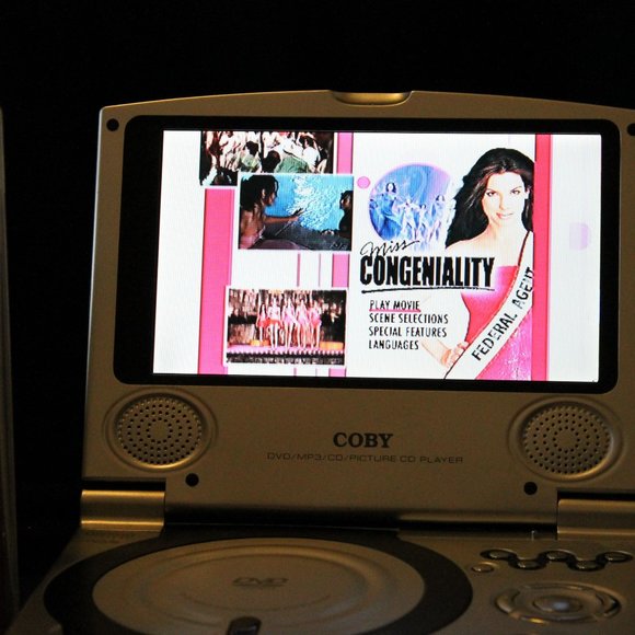 2 DVD Set/ Miss Congeniality & Miss Congeniality 2 - Picture 8 of 9